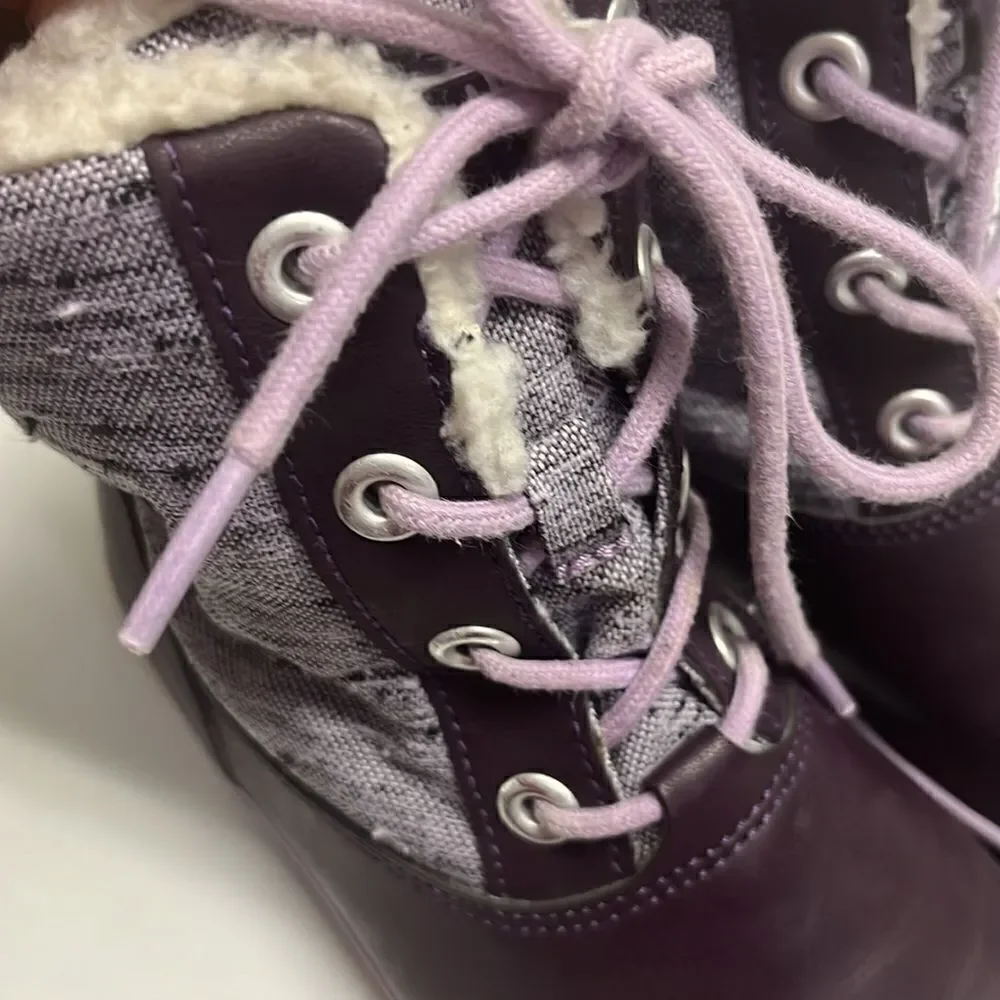 Keen Girl’s Waterproof Rubber Sherpa Lined Heather Purple Lace Up Boots Size 3